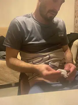 giorgakaci69 live sex cam