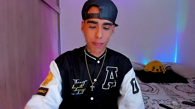 Damianwhite live sex cam