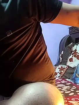 Desi_muslimcouple's cam snapshot