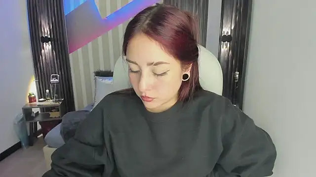 emily_layton live sex cam