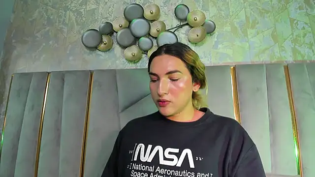 TomLondon_ live sex cam