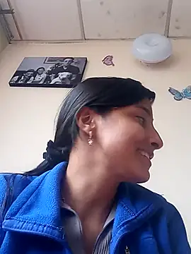 Vera_Luna_'s cam snapshot