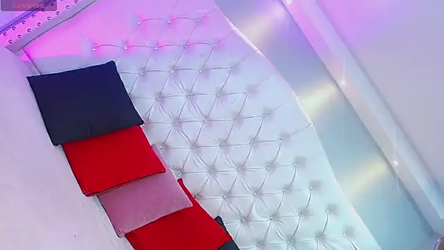 Elektra_Foxx_ live sex cam