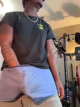 KeYBuMp323 live sex cam