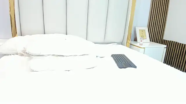 rebeca_brown_ live sex cam