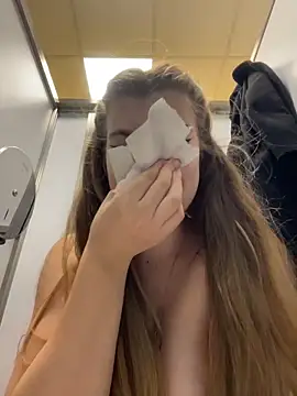 Holy_Tereza live sex cam