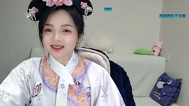 -J-o-y- live sex cam