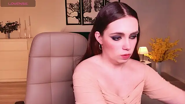 DaniellaLovely live sex cam