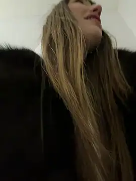 Sophie_Avory's cam snapshot