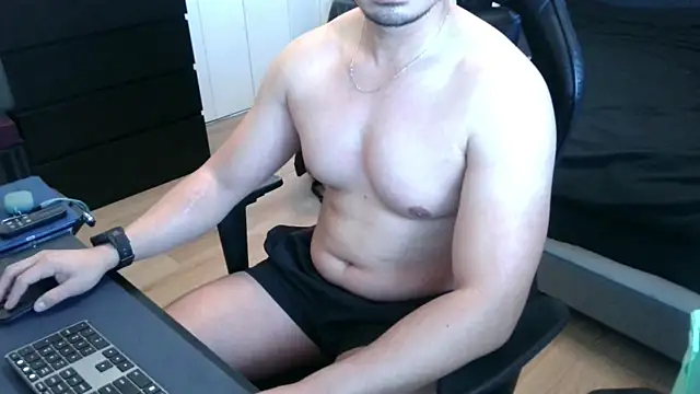 charlie_s2534 live sex cam