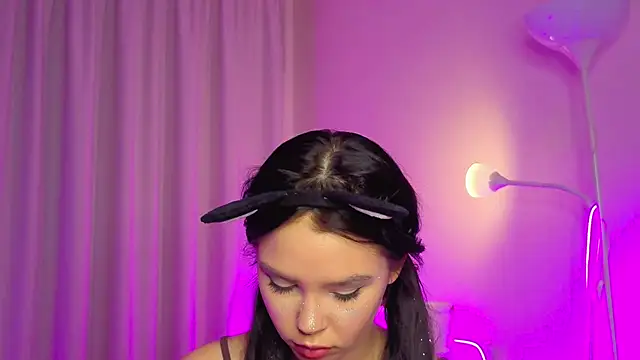 slyshypie's cam snapshot