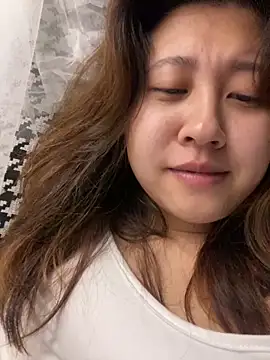 Liliya-77 live sex cam