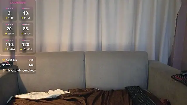 YuliethPetite's cam snapshot