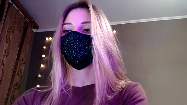 Iris_lave's cam snapshot