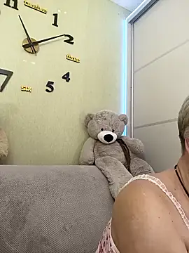 MilkySky's cam snapshot