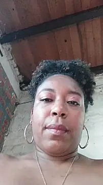 ChanneldelaCroix's cam snapshot