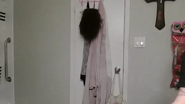 SpiderRose's cam snapshot