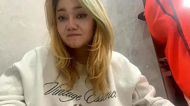 LisaCristmas's cam snapshot