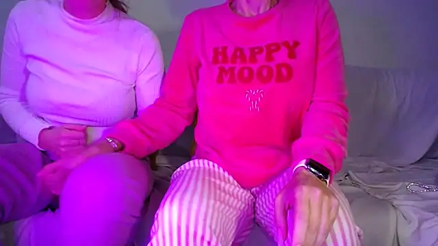 blondyruby live sex cam