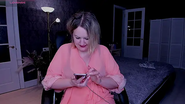 MariemLui live sex cam