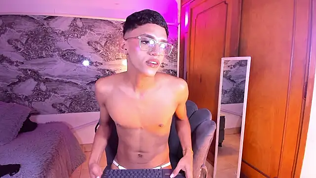 BILLY_JAMEES live sex cam