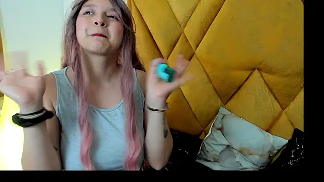 CandySwan's cam snapshot