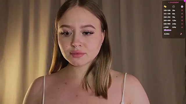 LunaDew's cam snapshot