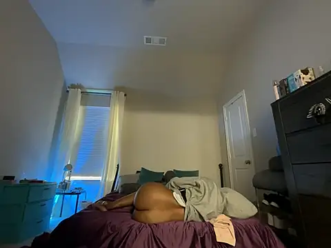 wynterheat's cam snapshot