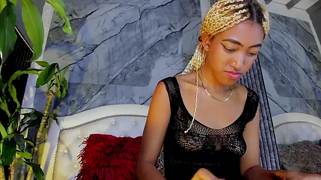 Alisha_Ebonyy's cam snapshot