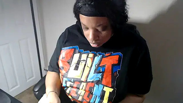 Sexymona1218's cam snapshot