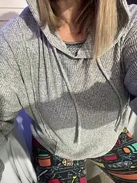 TrenaAnne's cam snapshot