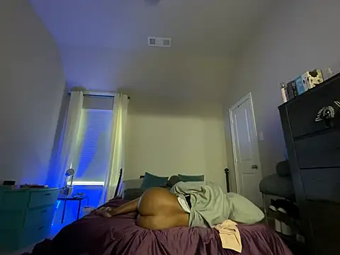 wynterheat's cam snapshot