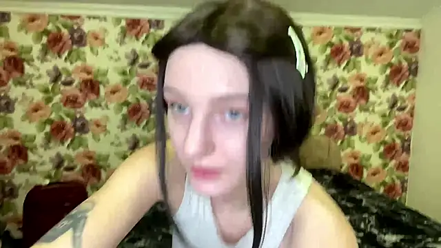 ElizabethKolm's cam snapshot