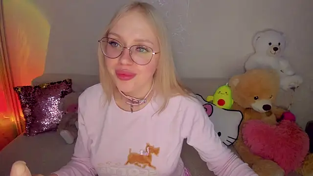 CeaneLino's cam snapshot