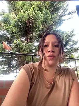 emma_hot2006's cam snapshot