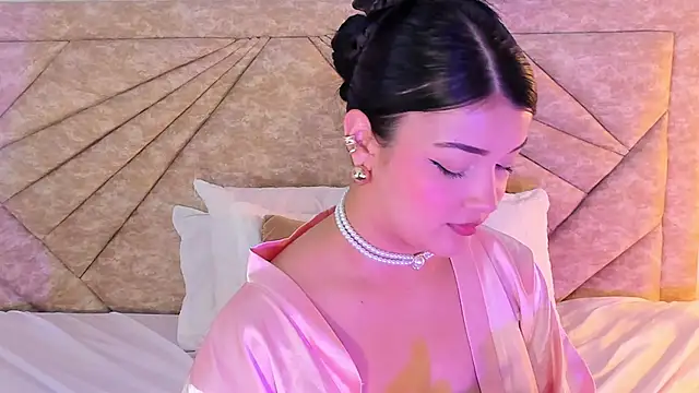 EmmaBlossom's cam snapshot