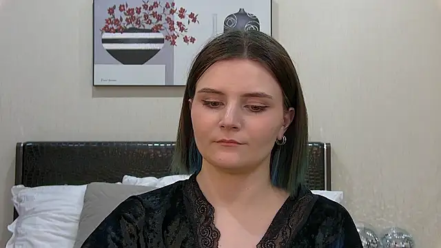 KellyStone's cam snapshot