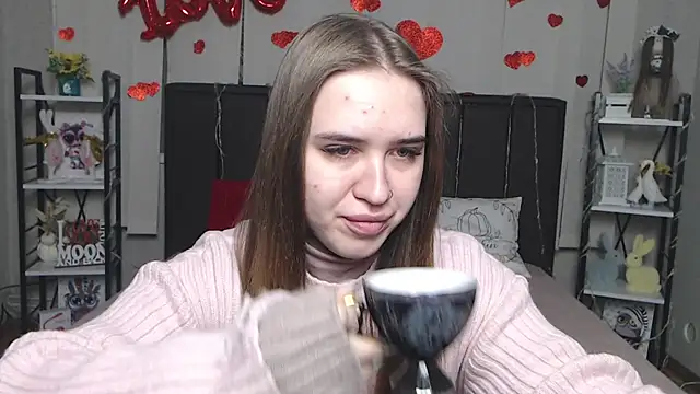 LauraHlot's cam snapshot