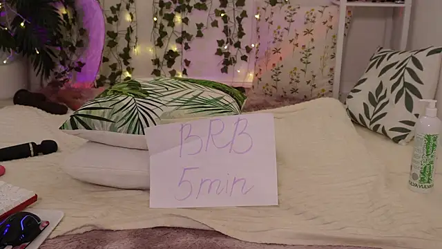 MonicaAsis's cam snapshot