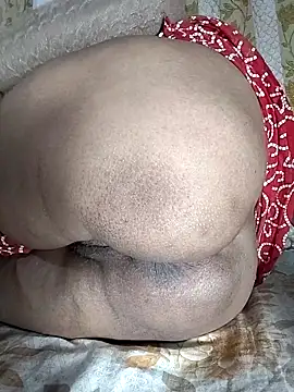 Hotty-Monaa's cam snapshot