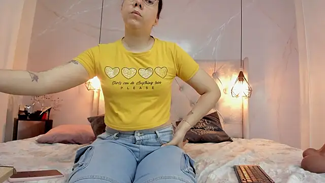 SakuraLee_'s cam snapshot