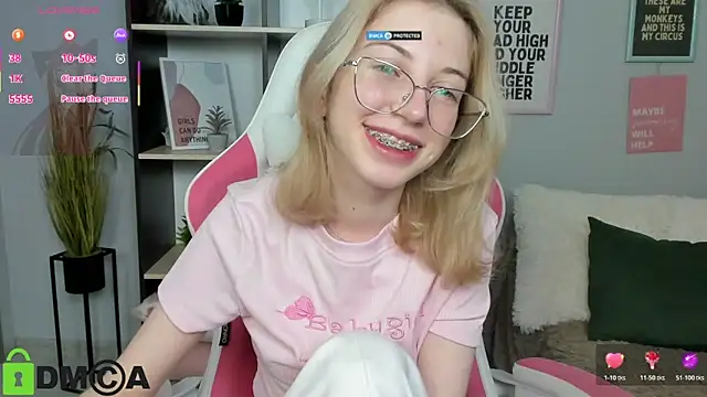 InfernoMia's cam snapshot