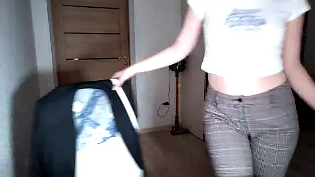 Solareclipsis's cam snapshot