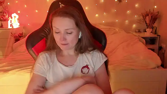 desperatehousewife__'s cam snapshot