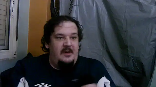 porkorossy live sex cam