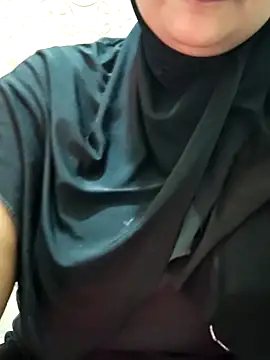 Indian-Nazia's cam snapshot