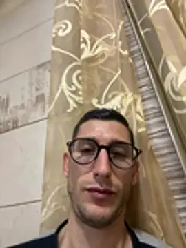 Gionnytav's cam snapshot