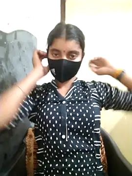 Erotic-Girl's cam snapshot