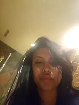 Indian_GlowingMiax live sex cam