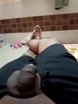 jtndrghadi's cam snapshot